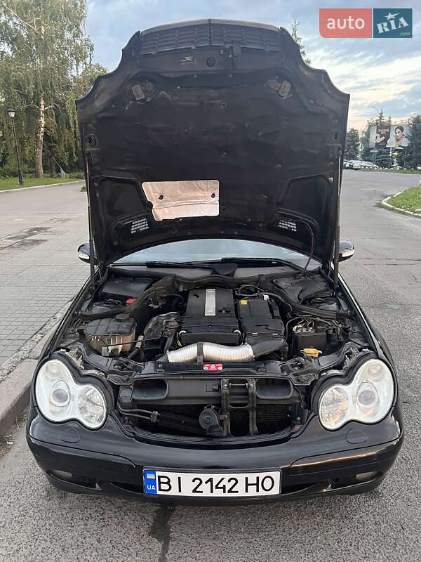 Универсал Mercedes-Benz C-Class 2003 в Миргороде