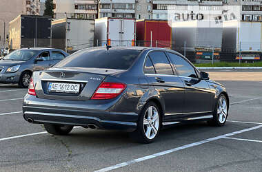 Седан Mercedes-Benz C-Class 2010 в 