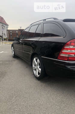 Универсал Mercedes-Benz C-Class 2005 в Броварах