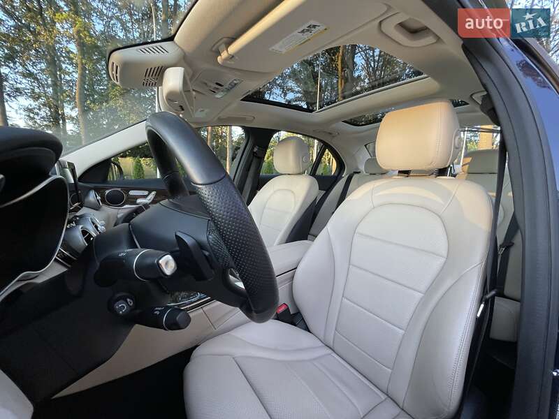 Седан Mercedes-Benz C-Class 2017 в Харькове фото 11 Седан Mercedes-Benz C-Class 2017 в Харькове