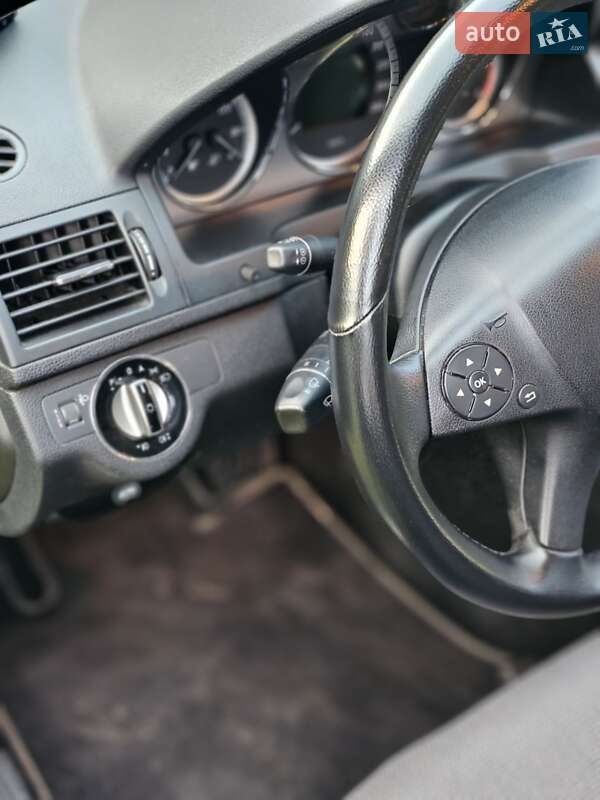 Універсал Mercedes-Benz C-Class 2009 в Ужгороді фото 15 Універсал Mercedes-Benz C-Class 2009 в Ужгороді