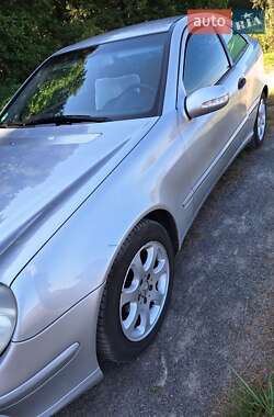 Купе Mercedes-Benz C-Class 2002 в 