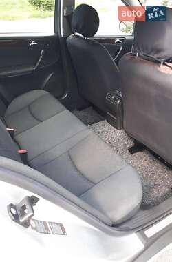 Універсал Mercedes-Benz C-Class 2002 в 