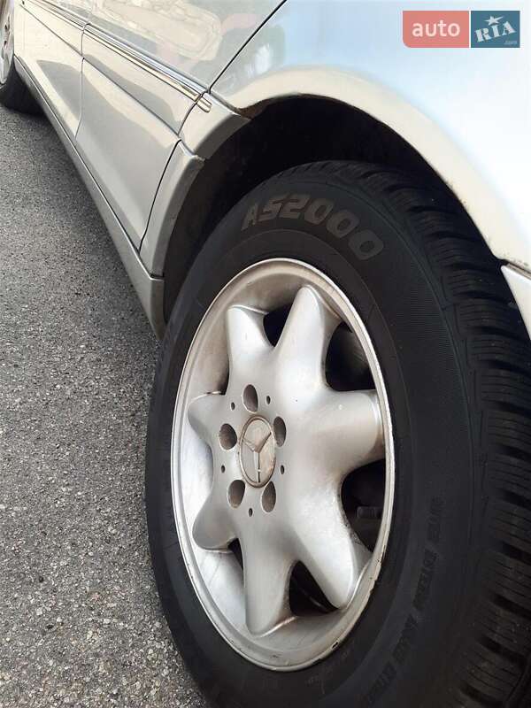 Универсал Mercedes-Benz C-Class 2002 в Новомиргороде фото 35 Универсал Mercedes-Benz C-Class 2002 в Новомиргороде