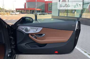 Кабриолет Mercedes-Benz C-Class 2019 в 