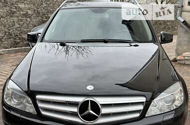 Универсал Mercedes-Benz C-Class 2010 в Волочиске