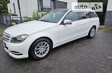 Универсал Mercedes-Benz C-Class 2014 в 