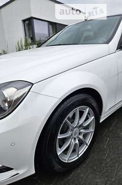 Универсал Mercedes-Benz C-Class 2014 в 