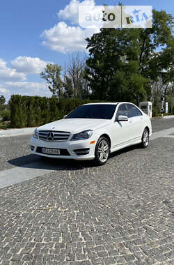 Седан Mercedes-Benz C-Class 2012 в 
