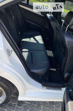 Седан Mercedes-Benz C-Class 2012 в 