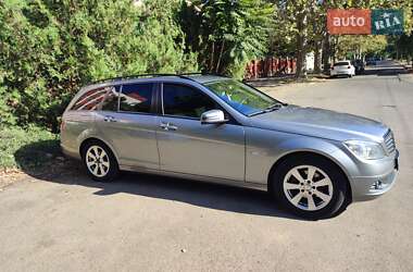 Универсал Mercedes-Benz C-Class 2010 в Одессе