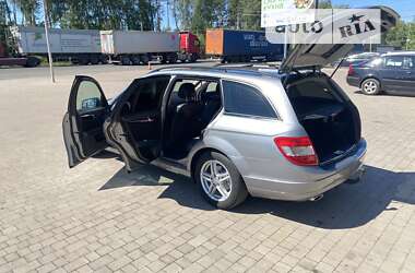 Универсал Mercedes-Benz C-Class 2010 в Турийске