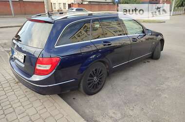 Универсал Mercedes-Benz C-Class 2013 в Львове