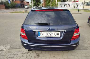 Универсал Mercedes-Benz C-Class 2013 в Львове