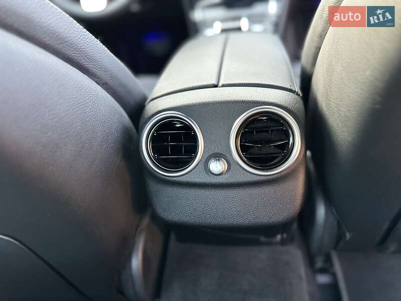 Седан Mercedes-Benz C-Class 2018 в Калуше