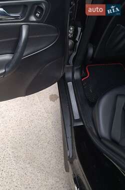 Седан Mercedes-Benz C-Class 2005 в 