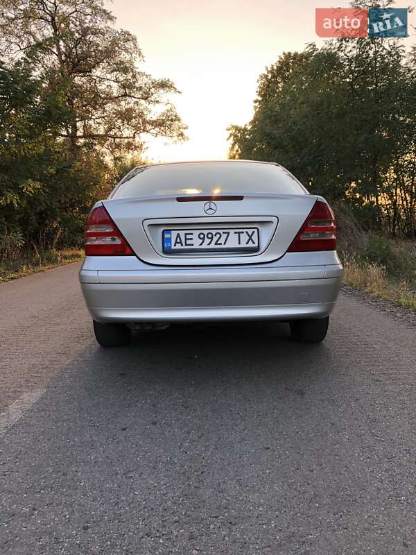 Седан Mercedes-Benz C-Class 2003 в Покровском
