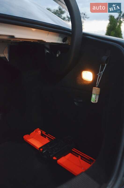 Седан Mercedes-Benz C-Class 2011 в Коростышеве фото 13 Седан Mercedes-Benz C-Class 2011 в Коростышеве