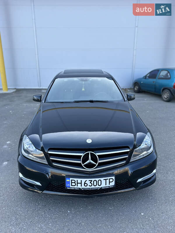 Седан Mercedes-Benz C-Class 2014 в Одессе