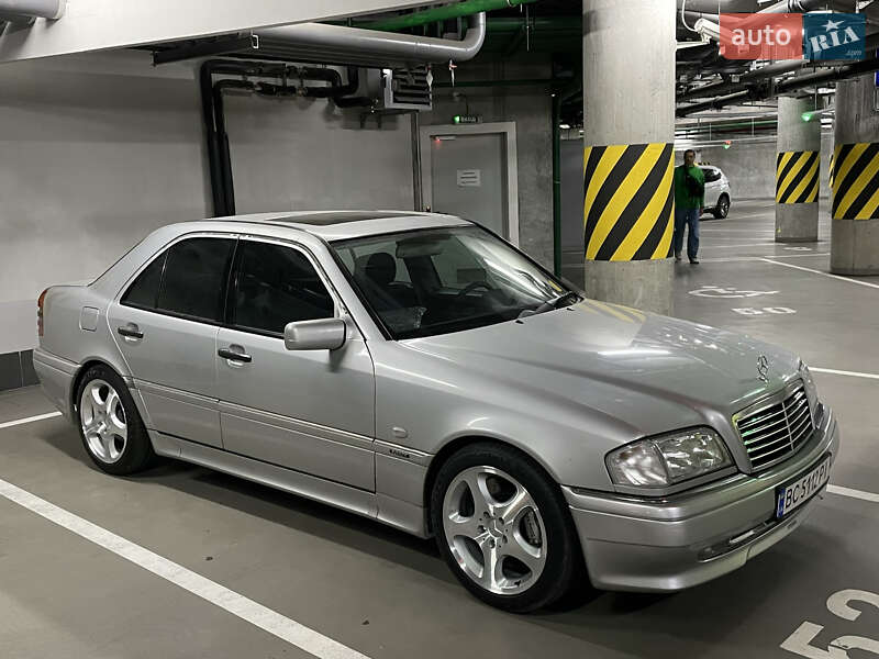 Седан Mercedes-Benz C-Class 1998 в Киеве
