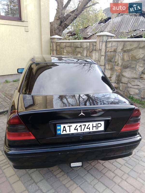 Седан Mercedes-Benz C-Class 1995 в Болехове