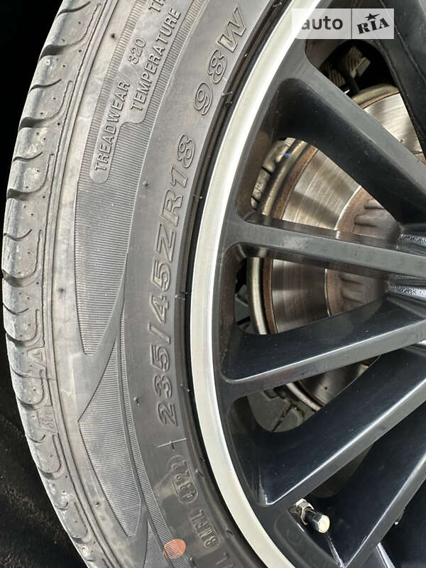 Универсал Mercedes-Benz C-Class 2014 в Черновцах