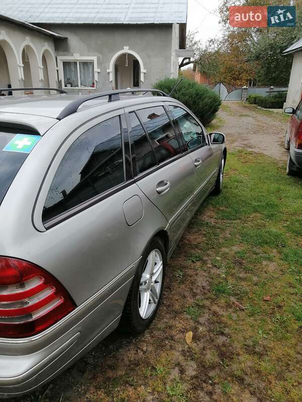 Седан Mercedes-Benz C-Class 2003 в Борщеве