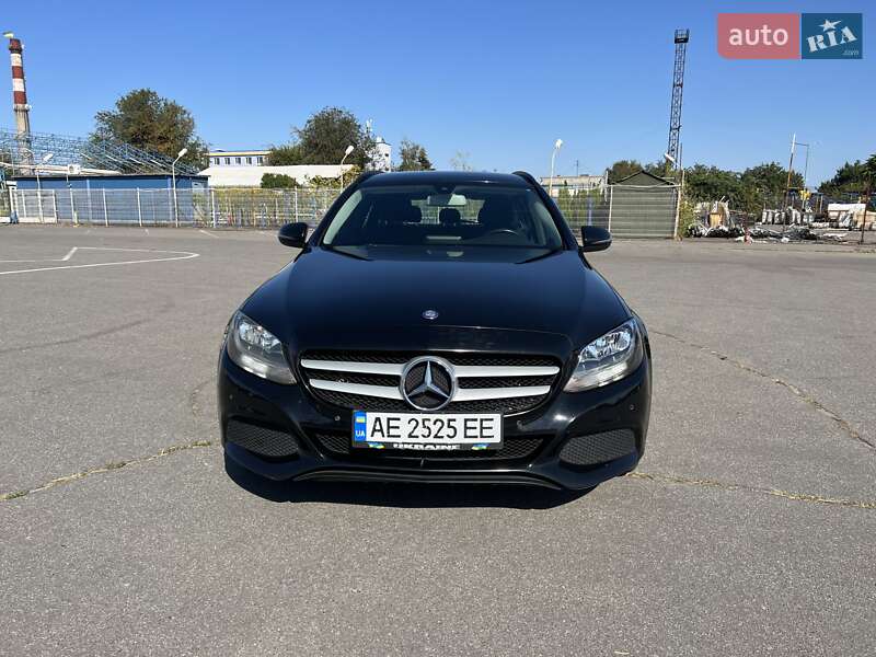 Універсал Mercedes-Benz C-Class 2016 в Дніпрі