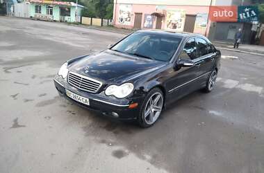 Седан Mercedes-Benz C-Class 2005 в Бориславе