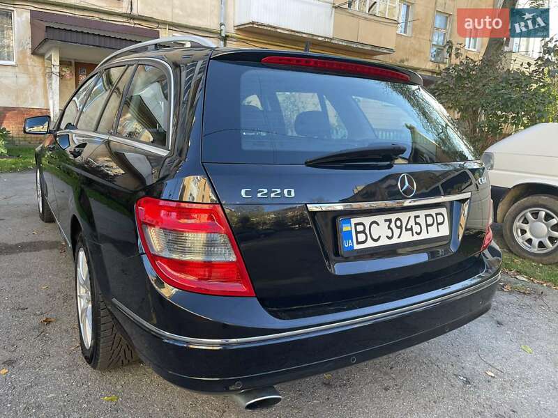 Универсал Mercedes-Benz C-Class 2010 в Стрые фото 4 Универсал Mercedes-Benz C-Class 2010 в Стрые