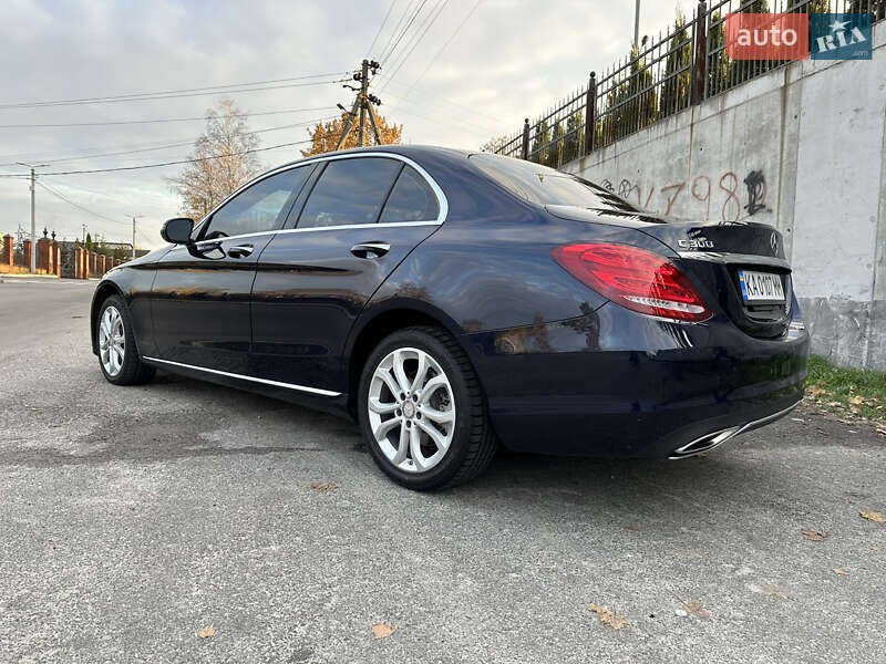Седан Mercedes-Benz C-Class 2016 в Киеве