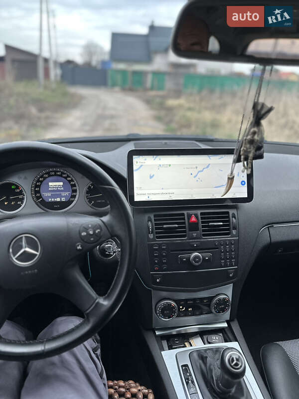 Универсал Mercedes-Benz C-Class 2008 в Киеве