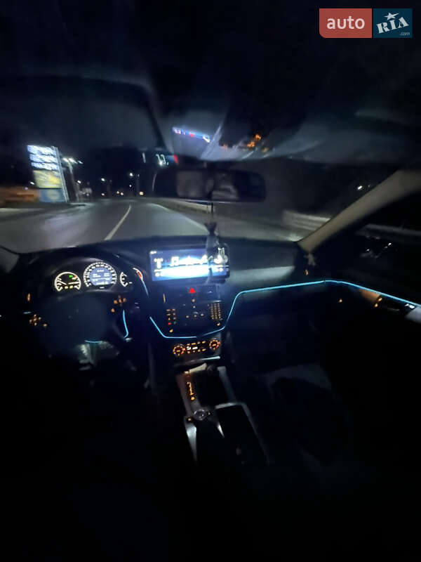 Универсал Mercedes-Benz C-Class 2008 в Киеве