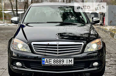 Седан Mercedes-Benz C-Class 2008 в 