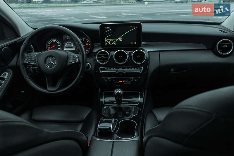 Универсал Mercedes-Benz C-Class 2016 в Львове