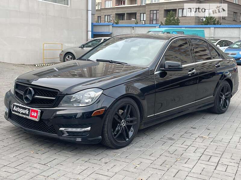 AUTO.RIA – Продажа Мерседес-Бенц Ц-Клас W204 (FL) бу: купить