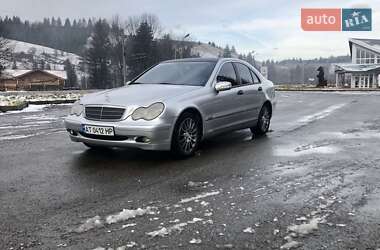 Седан Mercedes-Benz C-Class 2001 в Верховині