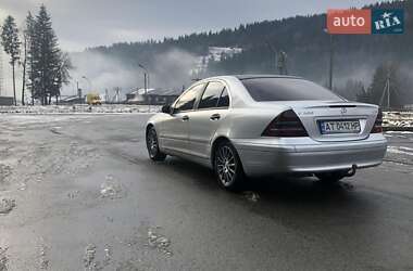 Седан Mercedes-Benz C-Class 2001 в Верховині