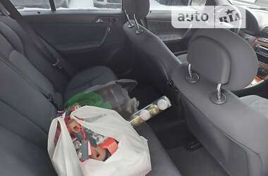 Универсал Mercedes-Benz C-Class 2002 в 