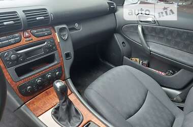 Универсал Mercedes-Benz C-Class 2002 в 