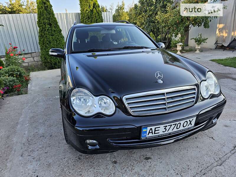 Универсал Mercedes-Benz C-Class 2006 в Верхнеднепровске