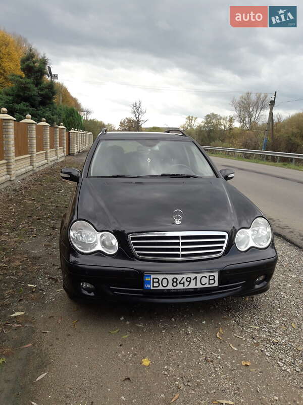 Универсал Mercedes-Benz C-Class 2006 в Коломые