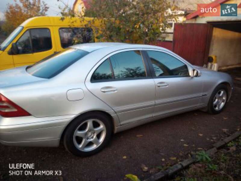 Mercedes-Benz C-Class 2000