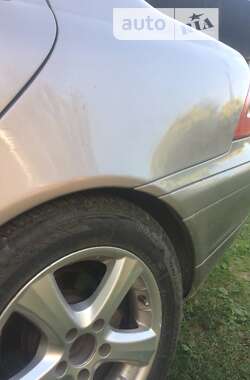 Седан Mercedes-Benz C-Class 2002 в 