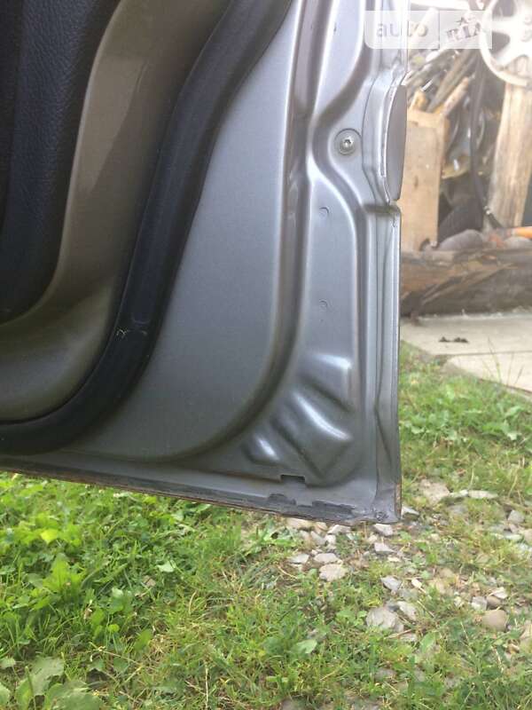 Седан Mercedes-Benz C-Class 2002 в Ивано-Франковске