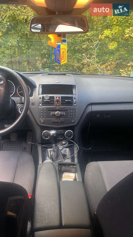 Седан Mercedes-Benz C-Class 2009 в Одессе
