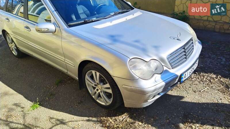 Mercedes-Benz C-Class 2002