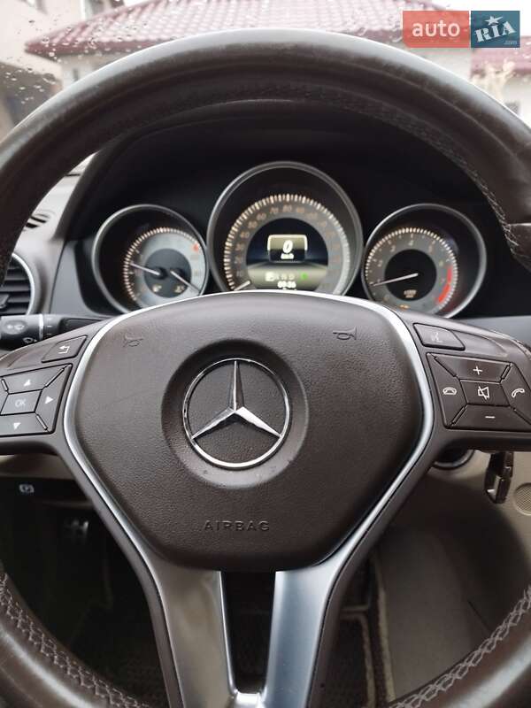 Седан Mercedes-Benz C-Class 2014 в Тячеве