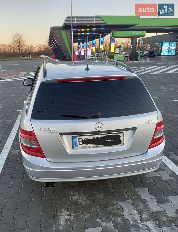 Универсал Mercedes-Benz C-Class 2007 в Стрые
