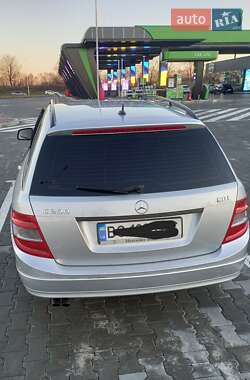 Універсал Mercedes-Benz C-Class 2007 в Стрию